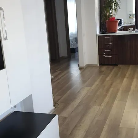 Amra Apartament *